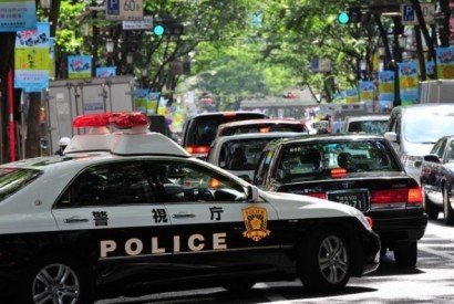 Mulher detida por viajar com os cadáveres dos filhos no carro