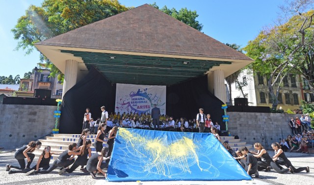 Seis mil alunos envolvidos na Semana Regional das Artes