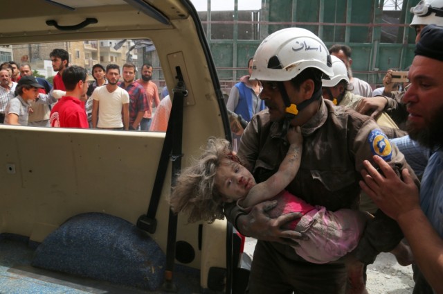 Bombardeamentos e confrontos impedem ajuda humanitária à cidade de Alepo