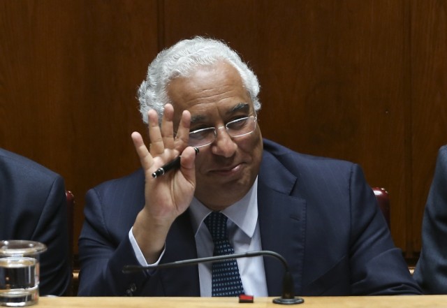 PM escreveu em Dezembro a Juncker e Draghi sobre calendário de venda do Banif