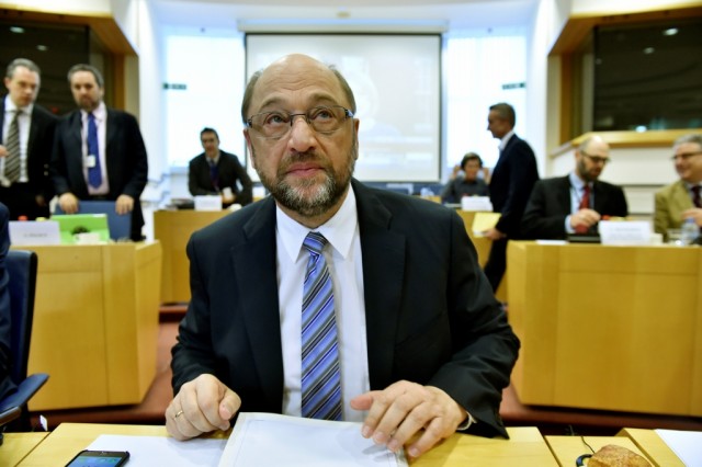 Schulz diz que vai iniciar negociações para a saída do Reino Unido da UE