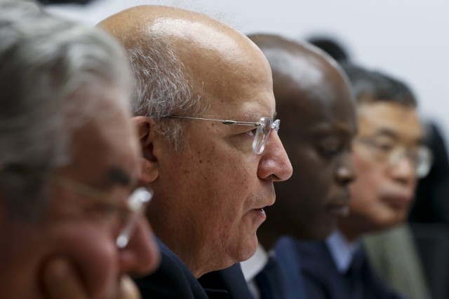 Governo português lamenta decisão, reitera defesa de interesses portugueses