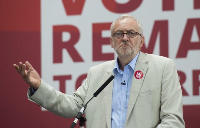 Jeremy Corbin perde voto de confiança do Partido Trabalhista
