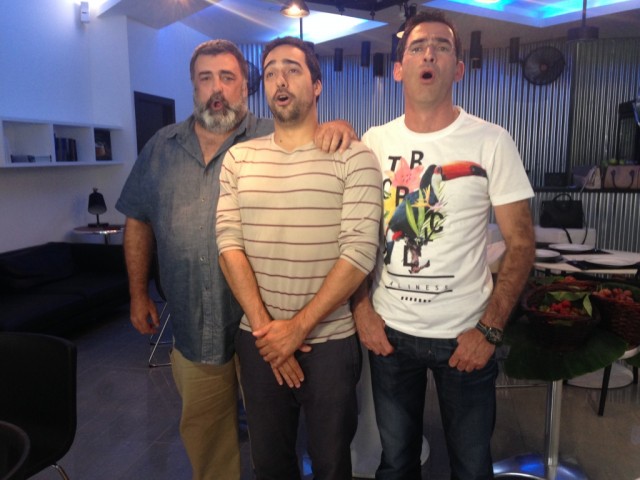 Peça “absolutamente desvairada” amanhã no Teatro Baltazar Dias