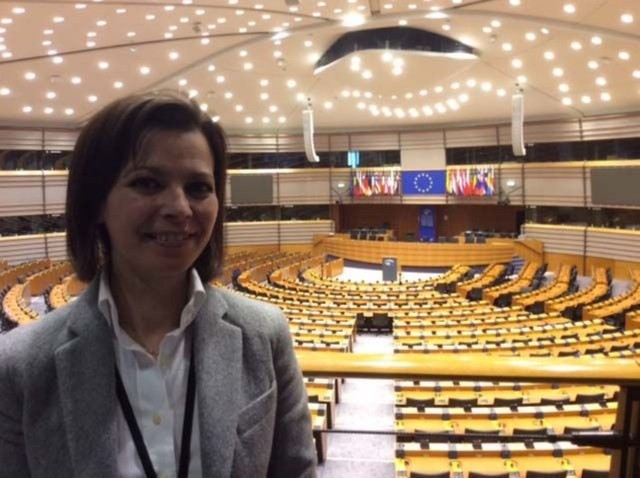 Liliana Rodrigues questiona Comissão Europeia acerca da  protecção aos emigrantes portugueses no Reino Unido