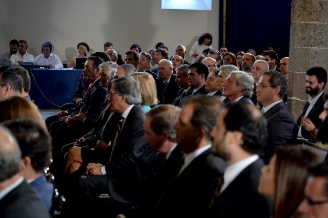 Partidos destacam importância da autonomia nos 40 anos de regime na Madeira