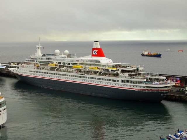 Navio Black Watch chega à Madeira após incêndio a bordo