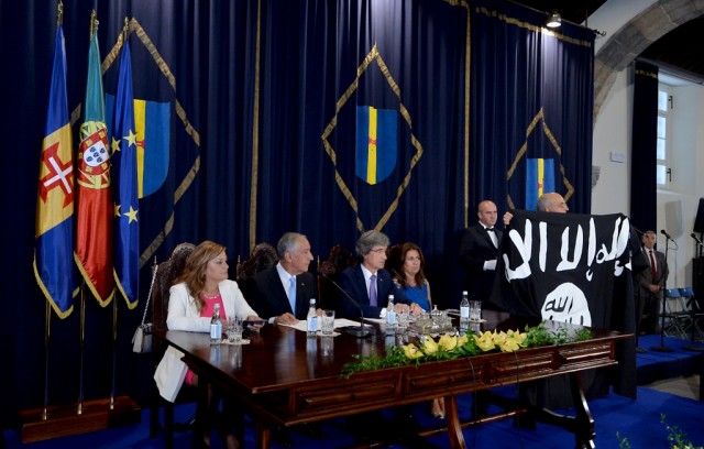 Tranquada manda caso da bandeira do Estado Islâmico para o Ministério Público