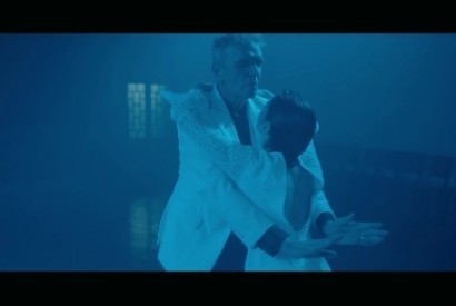 Novo teledisco Dançar Sós dos GNR põe Rita Redshoes a dançar com Rui Reininho