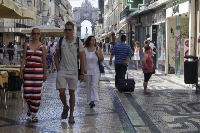Portugal vai bater novo recorde de turistas em 2016