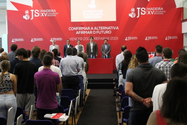 JS diz-se pronta a contribuir para as vitórias autárquica e regional dos socialistas