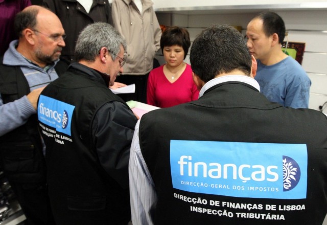 Dívida que Fisco não consegue cobrar sobe para 8.350 milhões em 2015