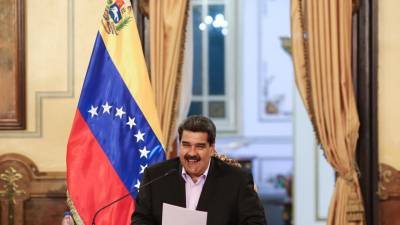 60 mil trabalhadores petrolíferos vão marchar em apoio a Nicolás Maduro