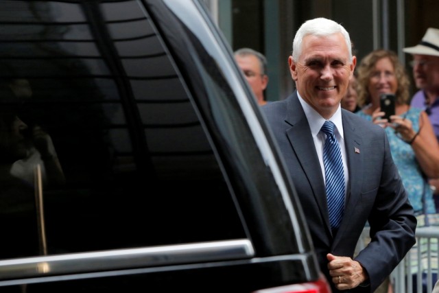 Donald Trump anuncia Mike Pence como candidato republicano à vice-presidência