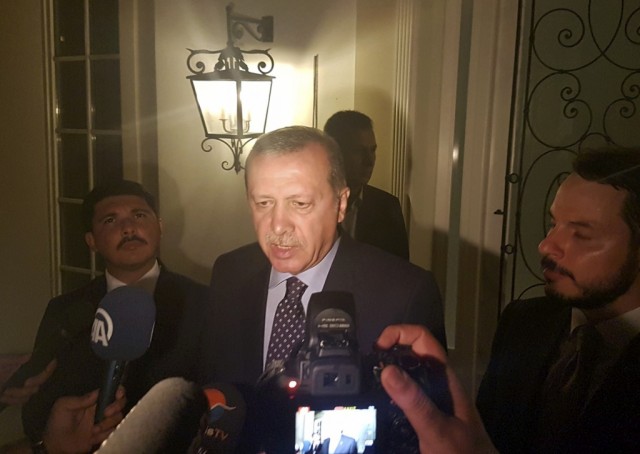 Exército turco acusa presidente de ter imposto um regime autoritário de medo