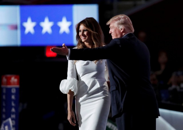 Escritora do discurso de Melania Trump admite que incluiu frases de Obama