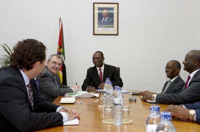 Fitch mantém rating de Moçambique no lixo