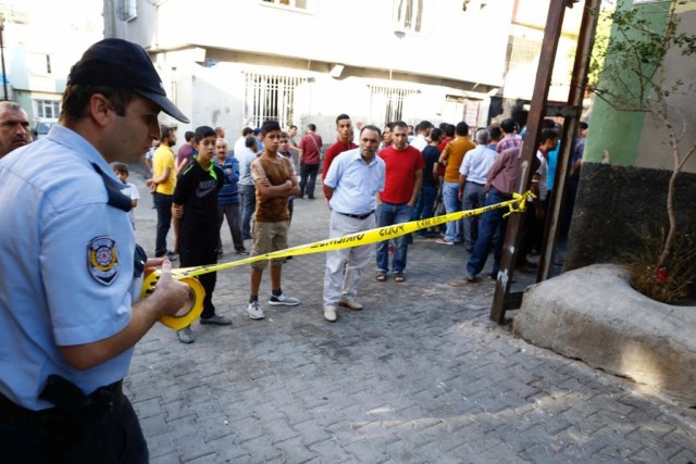 Número de mortos de atentado em casamento na Turquia sobe para 50