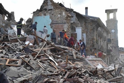 Novo sismo de 4,3 causa mais desabamentos em Amatrice