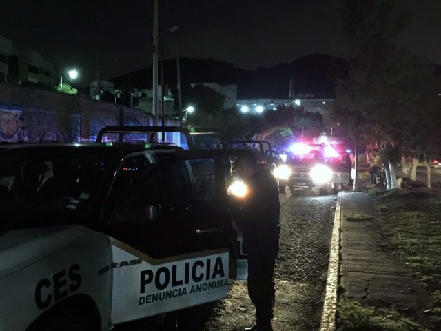 Polícia mexicana descobre túnel ilegal a cruzar a fronteira com os Estados Unidos
