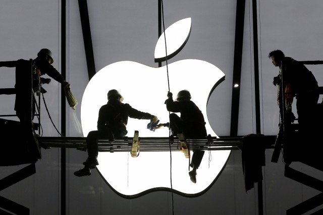 Comissão Europeia condena a Apple a pagar 13 mil milhões de euros