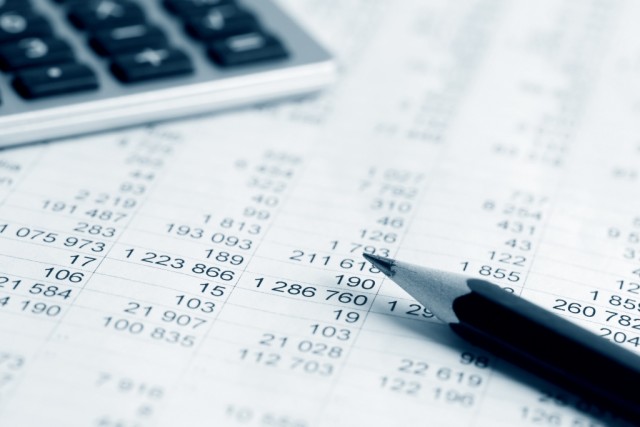 O que explica o fraco crescimento do PIB na visão de economistas