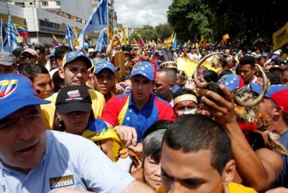 Oposição venezuelana anuncia tomada de todas as cidades a 14 de Setembro