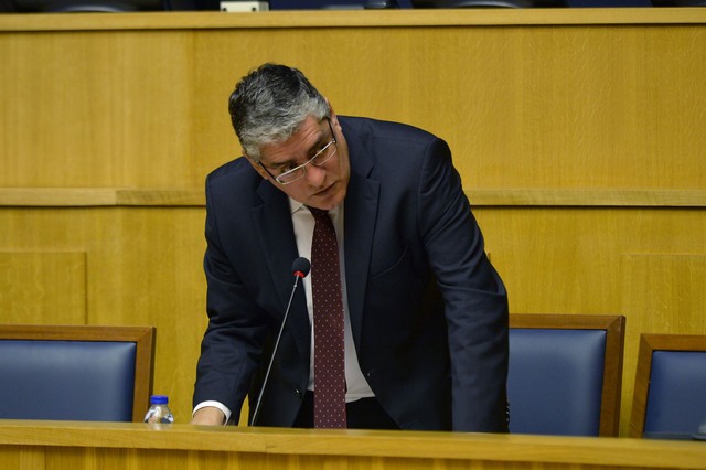 Secretaria da Agricultura diz que JPP “demonstra desconhecer o passado da gestão do sector” da banana