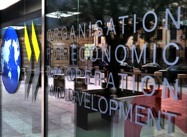 OCDE volta a prever estabilização do crescimento económico em Portugal
