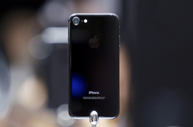 Vários países da UE analisam se vão reclamar dos lucros da Apple