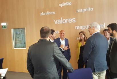 Secretária de Estado do Turismo e presidente do Turismo de Portugal visitam novas instalações do DIÁRIO