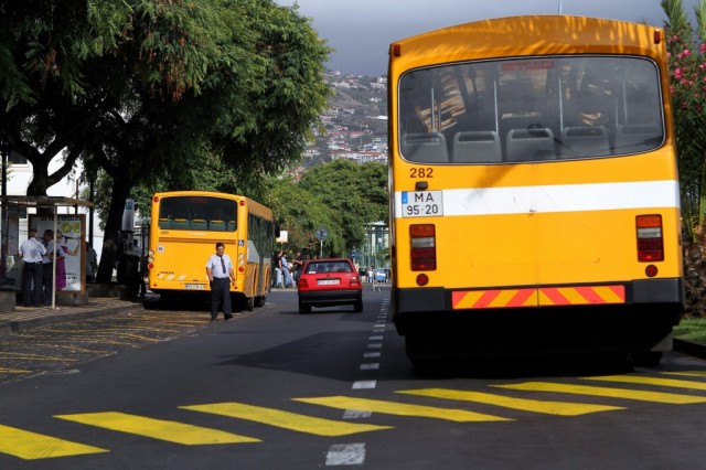 Governo acusa CMF de ter posição absurda em relação aos Horários do Funchal