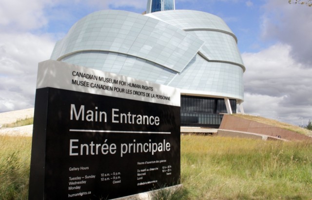 Museu Canadiano para os Direitos Humanos pretende inspirar através de histórias de sucesso