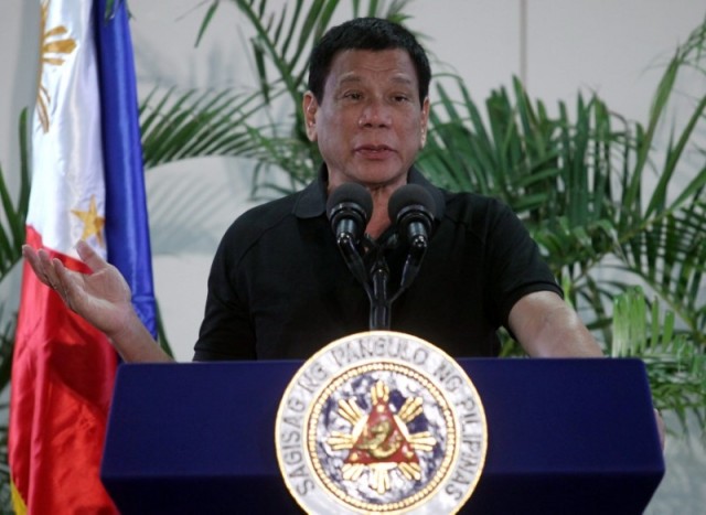 Presidente filipino não elogiou Hitler, mas quer matar milhões