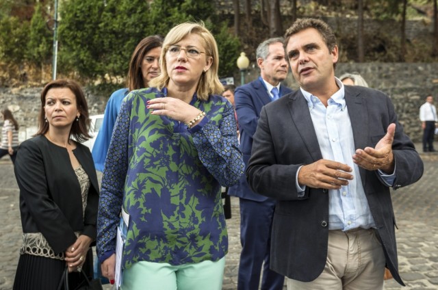 Bruxelas diz que suspensão de fundos só se sentirá em 2020 e se Portugal não agir