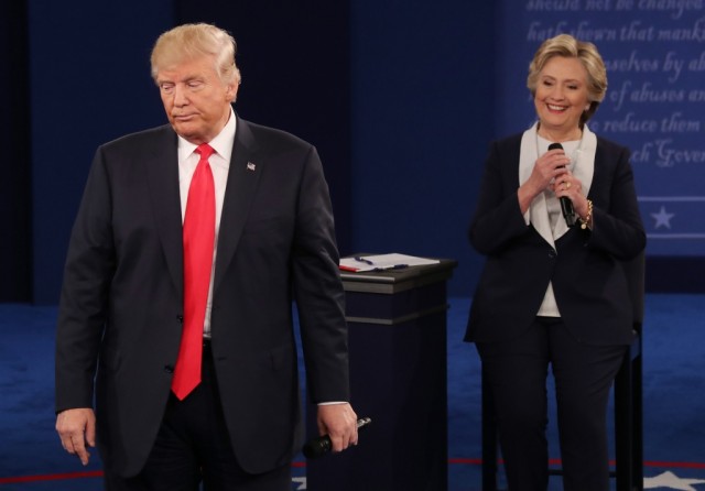 Hillary lidera primeira sondagem após gravação de Trump