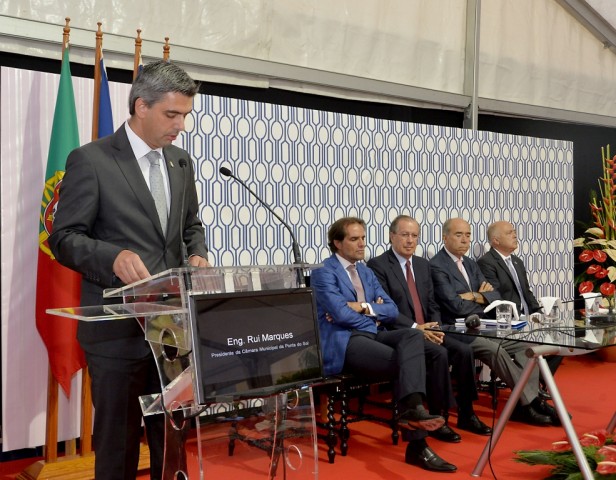 Limite de mandatos impede recandidatura de 33 presidentes de câmara