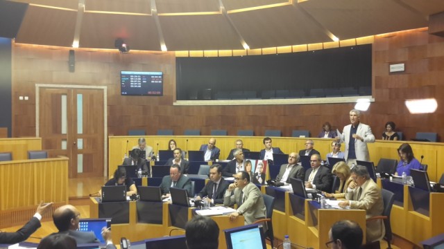 Roberto Almada acusa Tecnovia de não pagar horas extraordinárias e explorar trabalhadores