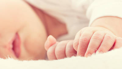 78 milhões de bebés não são amamentados na primeira hora após o parto