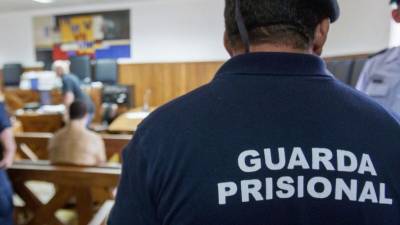 Adesão de 90% na greve dos guardas prisionais