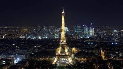 Aeroportos de Paris superam 100 milhões de passageiros em 2017