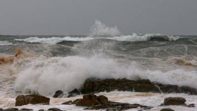 Agitação marítima forte até às 18 horas de sexta-feira no arquipélago da Madeira