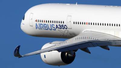 Airbus vende 50 aviões A350 à Emirates por 14,5 mil milhões de euros