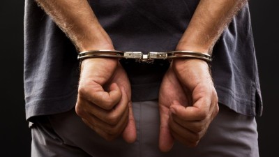 Aluno armado detido após disparos contra director de liceu em França