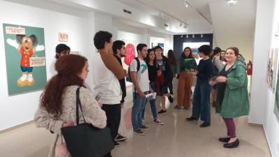 Alunos da Escola Francisco Franco visitam exposição de Filipa Venâncio
