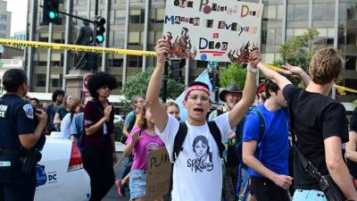 Ambientalistas “bloqueiam” Washington para denunciar crise climática