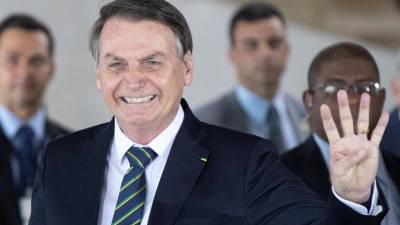 Analistas brasileiros alertam para desorganização do sistema político graças a Bolsonaro