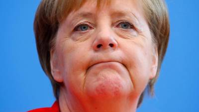 Angela Merkel critica comentários racistas de Donald Trump
