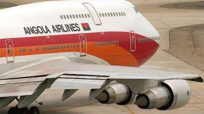 Angola vende três Boeing do Estado avariados em Luanda há mais de 10 anos