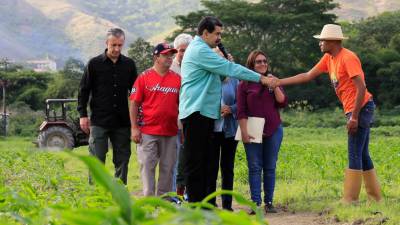 Antigos trabalhadores da ExxonMobil acusam Nicolás Maduro de não cumprir ordens de Hugo Chávez